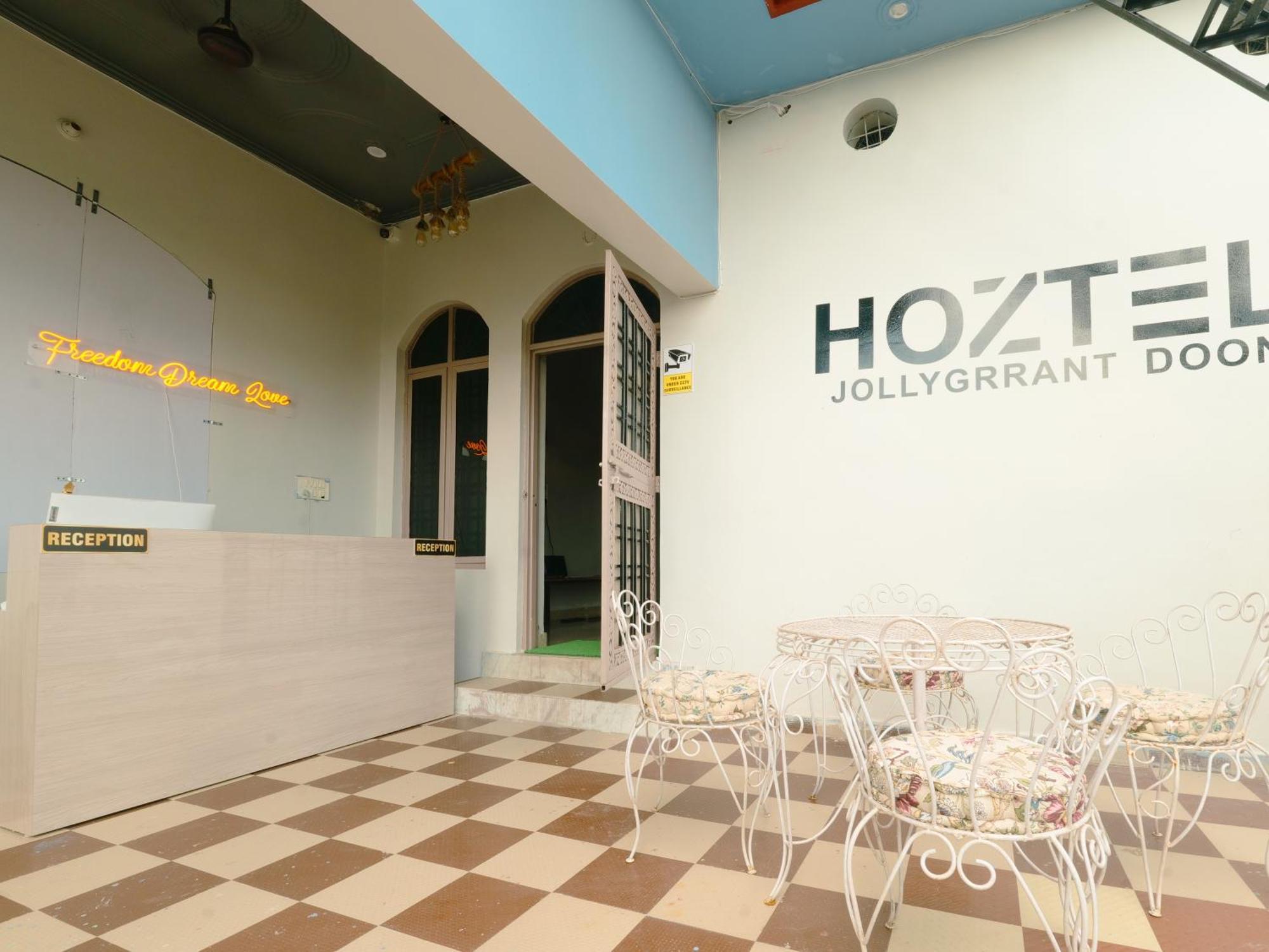 A Pousada Hoztel Jollygrrant Doon Rāni Pokhri Exterior foto